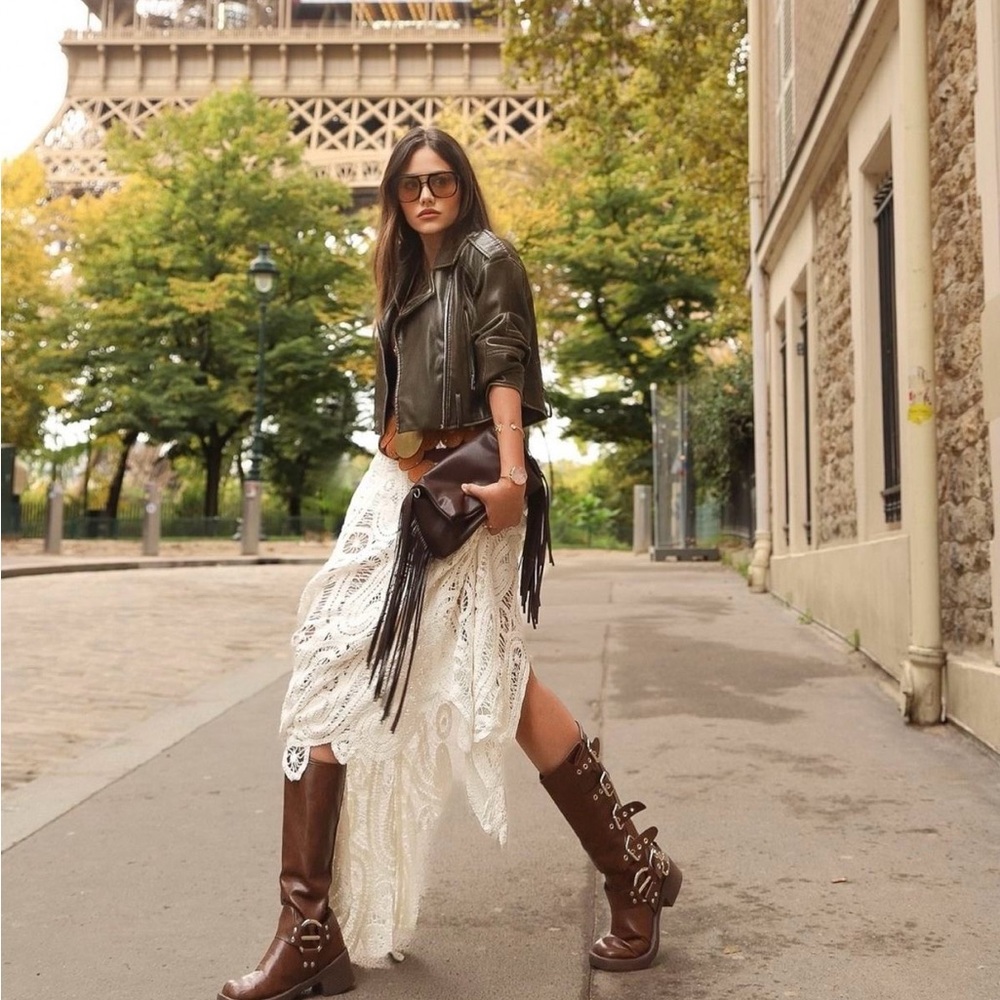 Brand new Brown Leather motto Boots